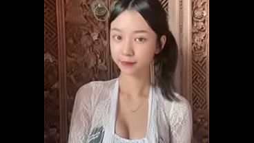 Sindi, Nih Yang Bikin Lo Ngilu Dari Ujung Rambut Sampe Bawah Sana.