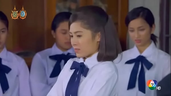 Cewek Asia Korea Jepang Digebukin Pantatnya Sampe Merah