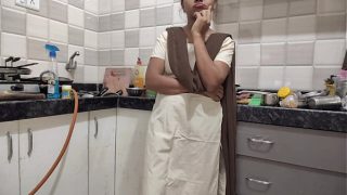 Desi Cewek Baru Pulang Kuliah Langsung Digenjot Abis Sama Abang Tiri, Suara Crotnya Bikin Ngilu