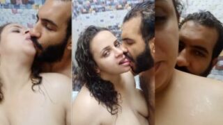 Video Mandi Hot Devar Bhabhi, Mulus Dan Basah