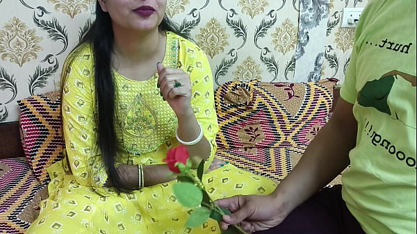 Valentine Spesial India – Si Kakak Tiri Ngajak Saara, Adik Tiri, Buat Rencana Mesum, Tapi Pura-pura Manis Pakai Bahasa Hindi Biar Nggak Ketahuan.