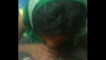 Desi Auntie Ngemis Di Kereta Lokal, Siap Digoyang Puas
