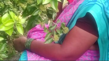 Bhabhi India Di Desa, Ngentot Di Luar, Bikin Basah Kuyup