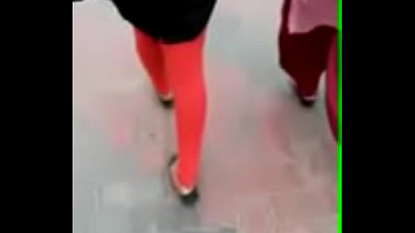 Desi Cewek Bengali Ngegas Di Jalan, Siap Digoyang