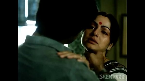 Rakhee Lagi Nafsu Panas Di Paroma – Film Hindi Klasik (360p)