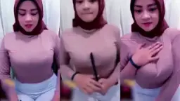 Hijabers Seksi Nakal Toket Gede Brutal Bikin Ngaceng