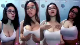 Marsha Remas-remas Tetek Sambil Ngos-ngosan Nikmat