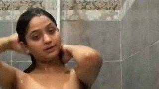 Video Bugil Abg Pakistan Mandi Tersebar, Bikin Malu Banget
