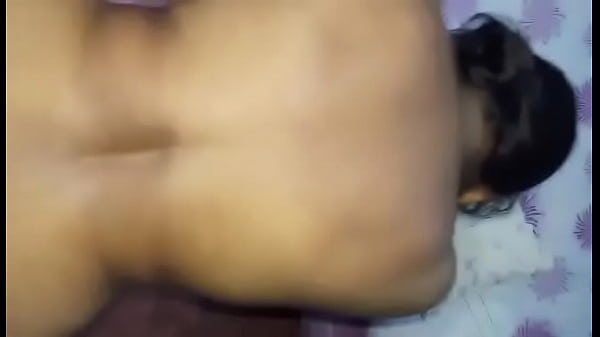Desi Istri Lagi Digoblokin Dari Belakang
