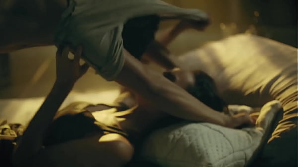 Nonton Film Indonesia, Siap-siap Meleleh Di Sofa.