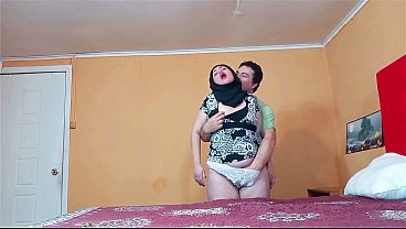 Wanita Berhijab Digeber Gaya Anjing