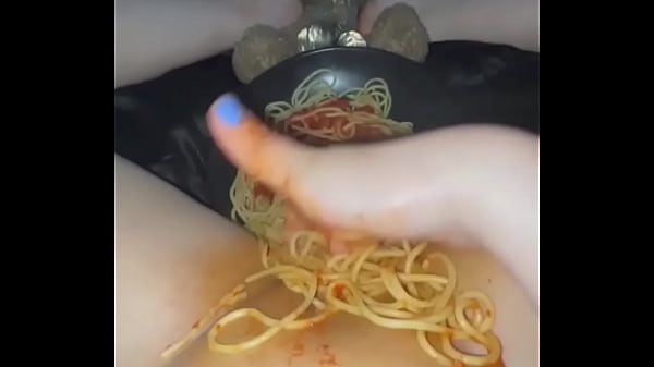 Cewek Mesum Kecanduan Colmek Pake Makanan—porno Kinky—salju Arab Amatir—los Angeles-usa
