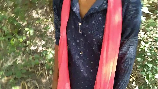 Desi Cewek Ngentot Di Luar, Pacar Digenjot Sama Cowok Gaya Doggy Keras
