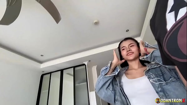Johntronx – Gue Ewe Sampai Crot Di Dalem Emak-emak Thailand Muda Yang Ngewe Enak Banget