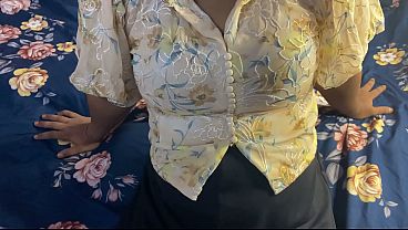 Nagma Bhabhi Digebek Di Musim Hujan, Suara Hindi, Video Porno Xxx Baru Yang Bikin Ngentot
