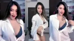 Lidya Danira Makin Bikin Ngilu, Makin Bikin Liur Netes Liat Tubuhnya Yang Seksi Banget.
