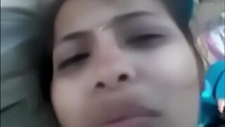 Video Mesum Pasangan Bercinta Di Bawah Pohon