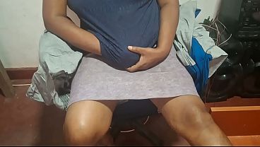 Ibu Tiri India Desi Punya Rahasia Panas Di Balik Kain Sari.