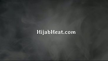 Bos Arab Kaku Digeboy Habis-habisan Di Kantor Sama Satu Tim.