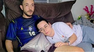 Kakak Tiri Digoda Abang Tiri Sambil Nonton Bola Brasil, Makin Panas Makin Liar.