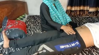 Aku Ngentot Temen Anak Tiri Yang Lebih Tua, Sekaligus Temen Sekolah Anak Tiriku Sendiri.