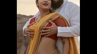 Desi Bhabhi Saree Me Boobs Dabao, Chudai Ka Maza Lo