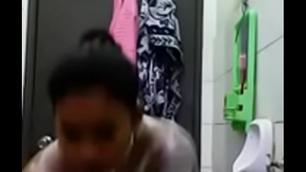 Narsis Parah Abis, Liat Diri Sendiri Langsung Pengen Colok